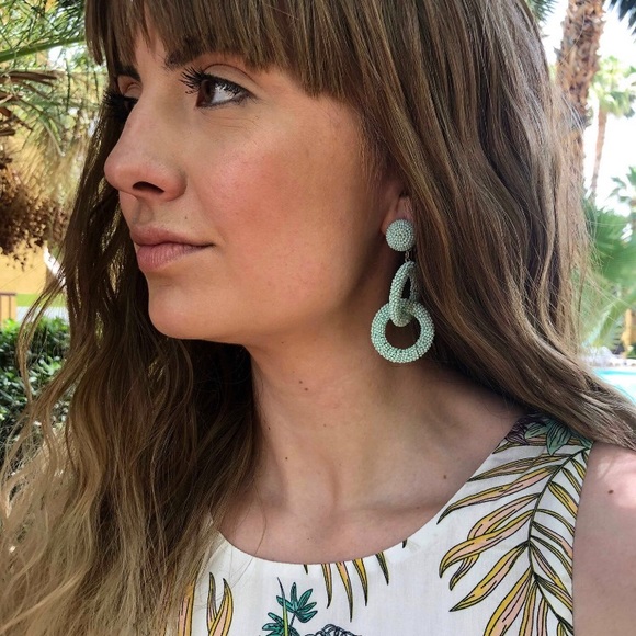 🆕Be Bold Beaded Statement Earrings - MINT - Picture 1 of 2